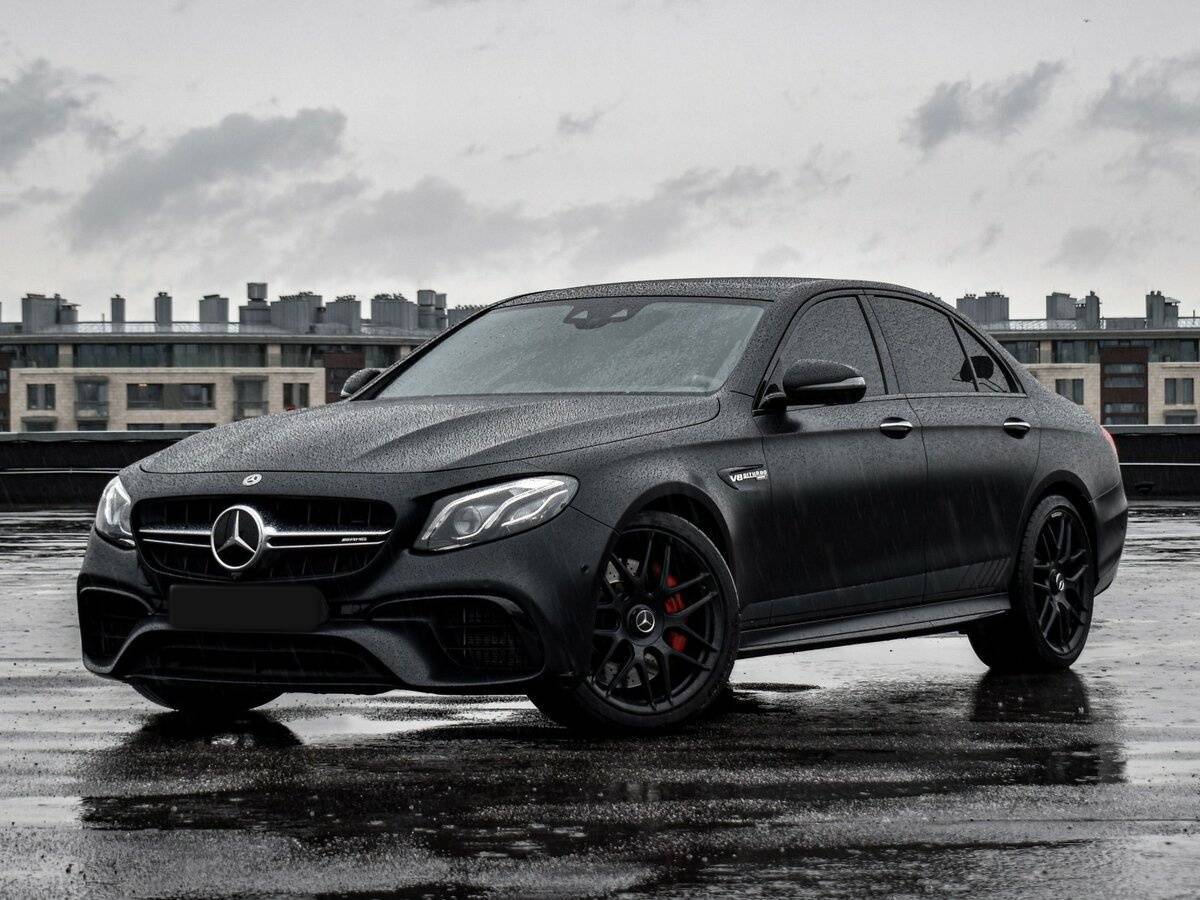 Mercedes-Benz E-Класс AMG 63 AMG S, 2017 - 97 547 км. | Фото №1