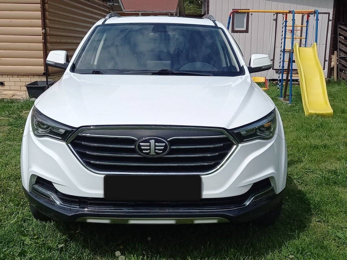 FAW Besturn X40, 2019 - 63 065 км. | Фото №1