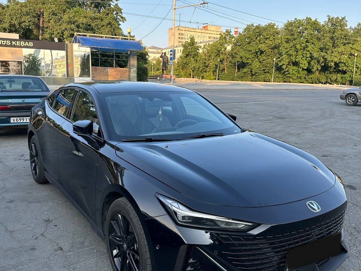 Changan UNI-V, 2023 - 4 800 км. | Фото №1