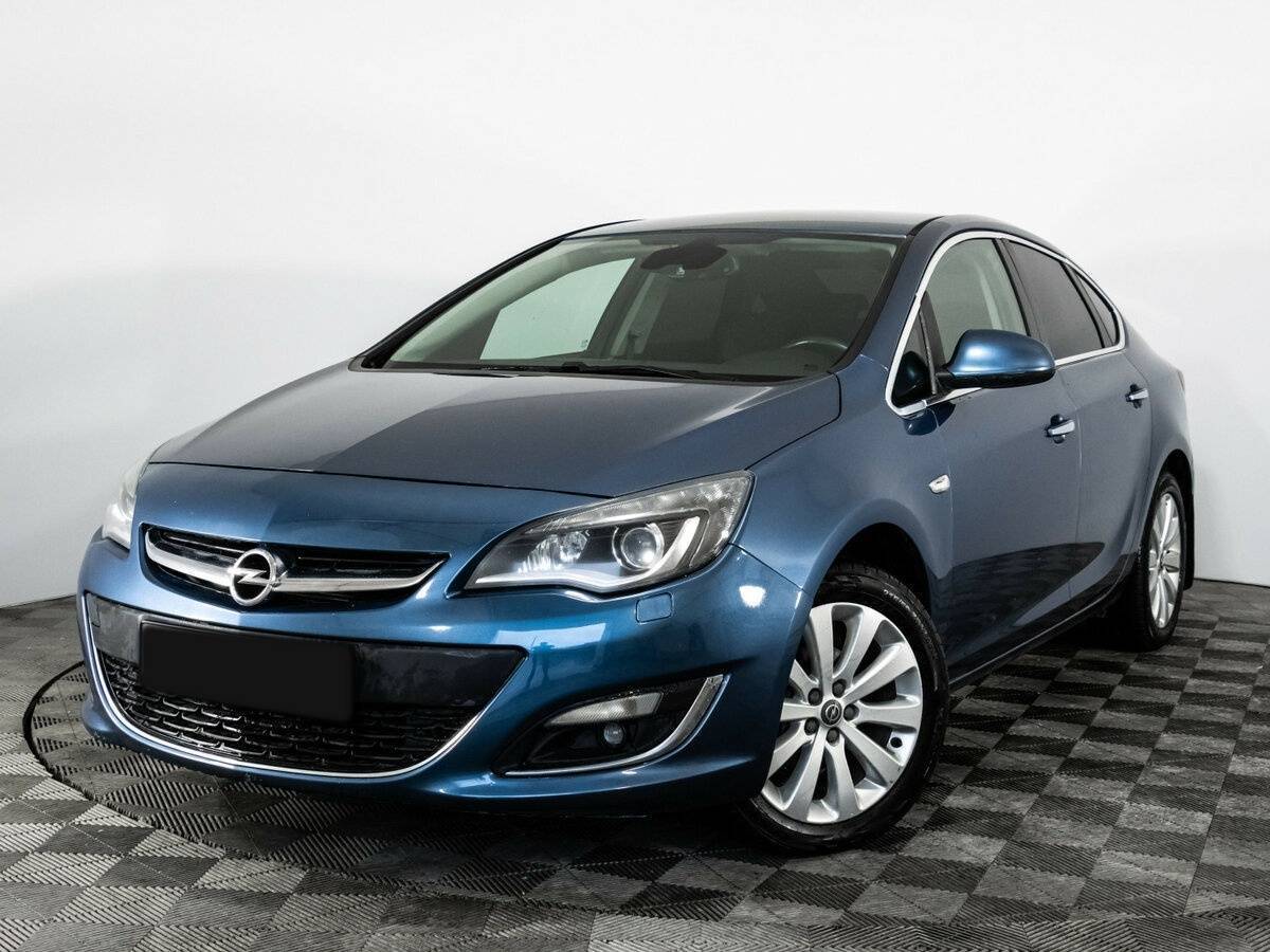 Opel Astra, 2012 - 180 792 км. | Фото №1