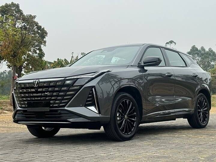 Changan UNI-Z iDD, 2024 - 2 000 км. | Фото №1