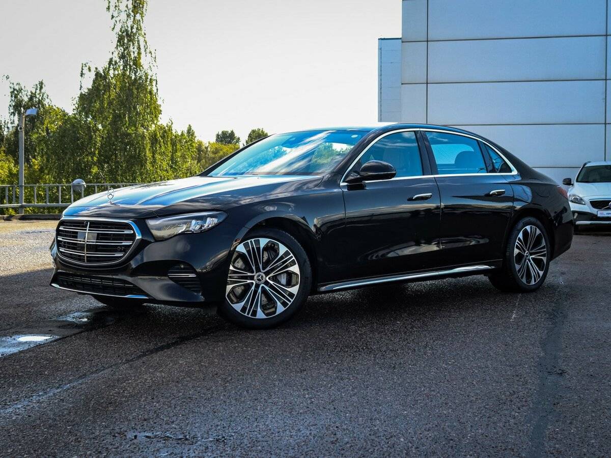 Mercedes-Benz E-Класс 300 e VI (W214, S214), 2024 - 6 559 км. | Фото №1