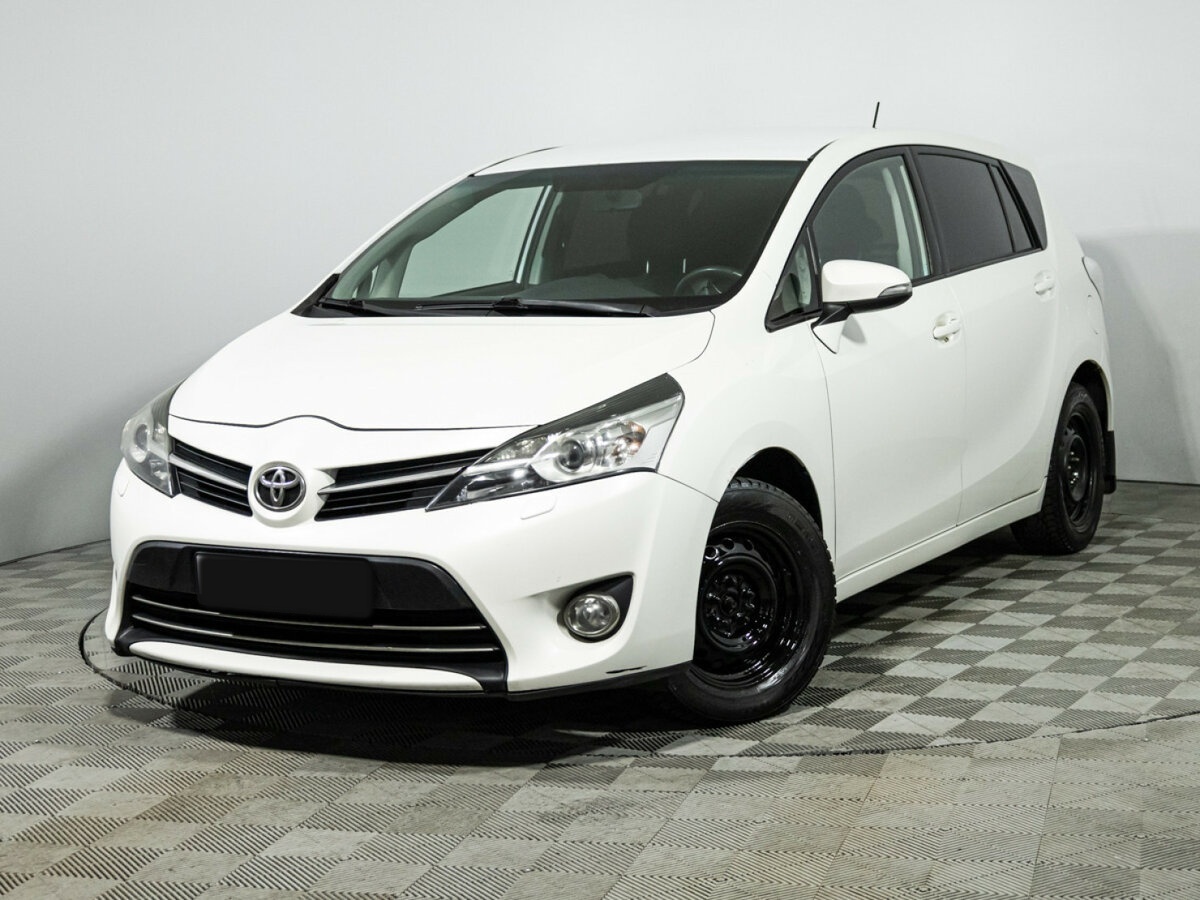 Toyota Verso I Рестайлинг, 2013 - 364 431 км. | Фото №1