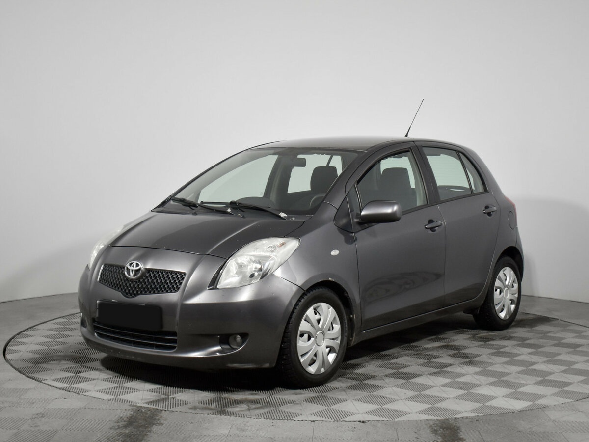 Toyota Yaris II, 2008 - 193 370 км. | Фото №1