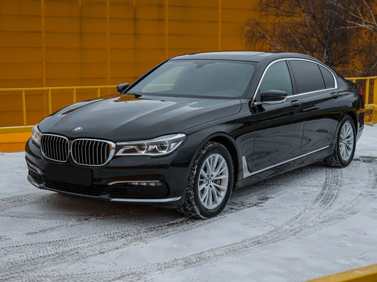 BMW 7 серии Long 750Li xDrive VI (G11/G12), 2017 - 115 857 км. | Фото №1