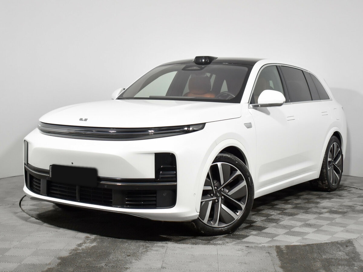 Li Auto (Lixiang) L7 52.3 kWh I Рестайлинг, 2024 - 81 081 км. | Фото №1